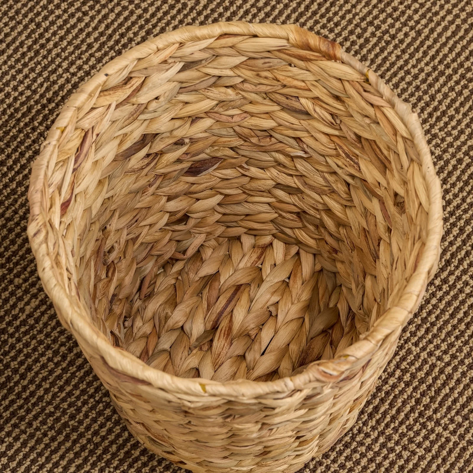 Maria Water Hyacinth Woven Round Brown Storage Basket