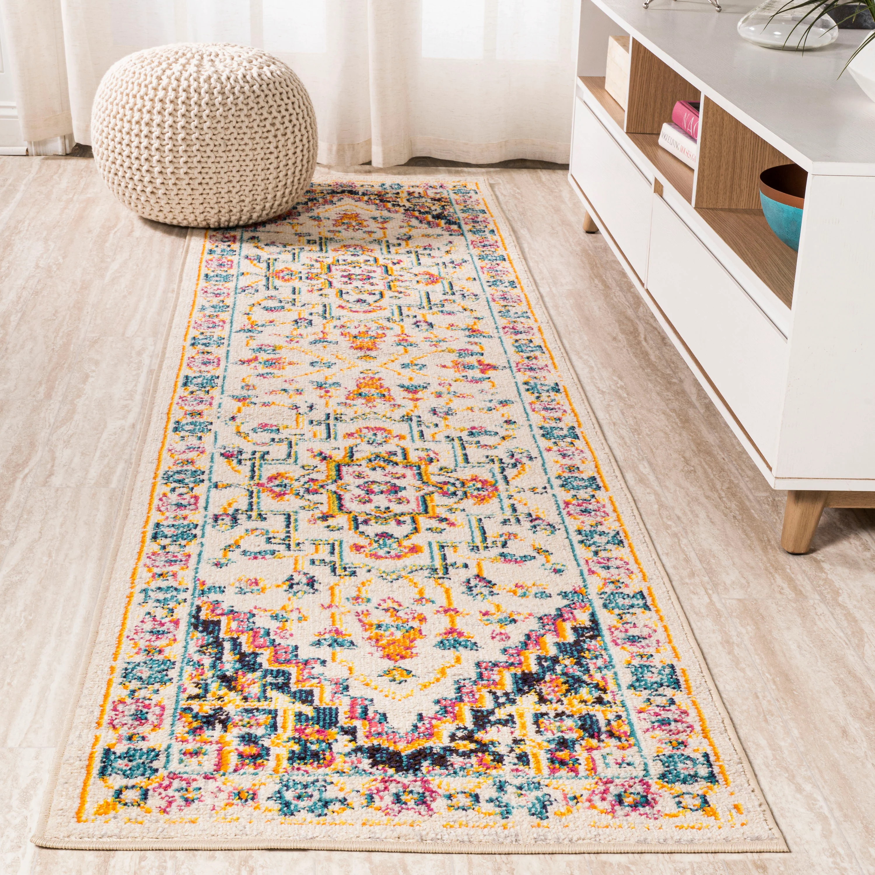 Brooklyn Geometric Medallion Area Rug