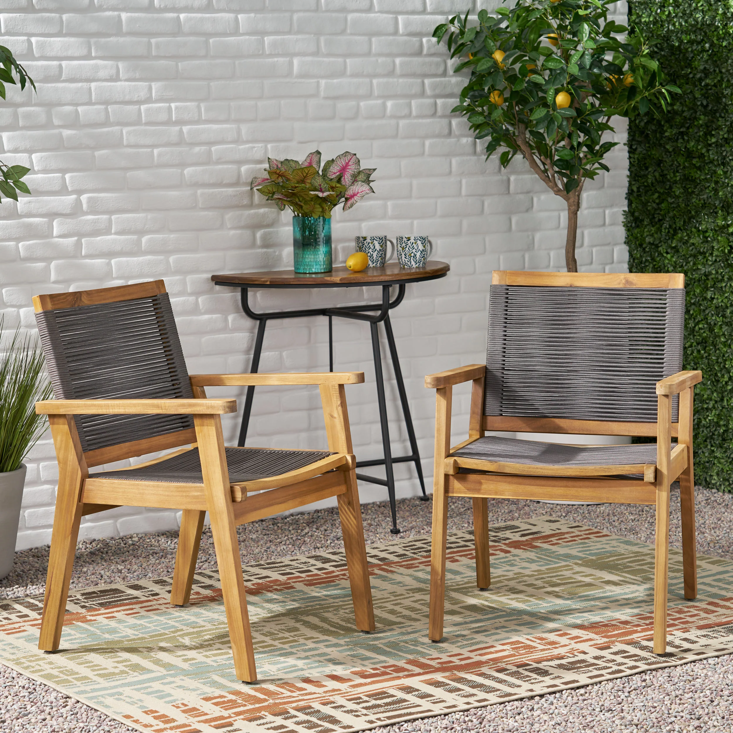 Outdoor Dining Chair with Rope Weave Design and Wooden Frame, Set of 2