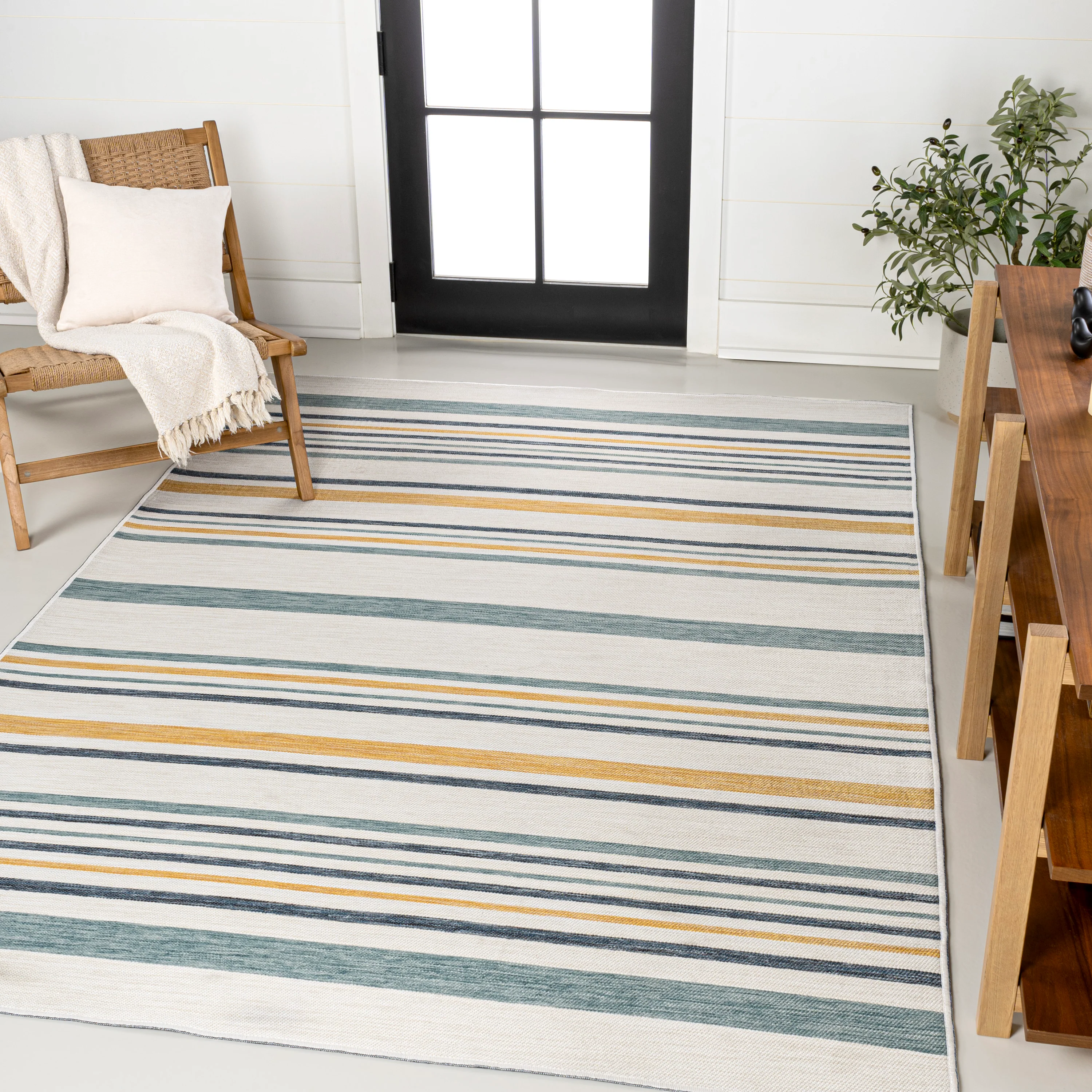 Janus Coastal Stripe Reversible Machine-Washable Indoor/Outdoor Rug
