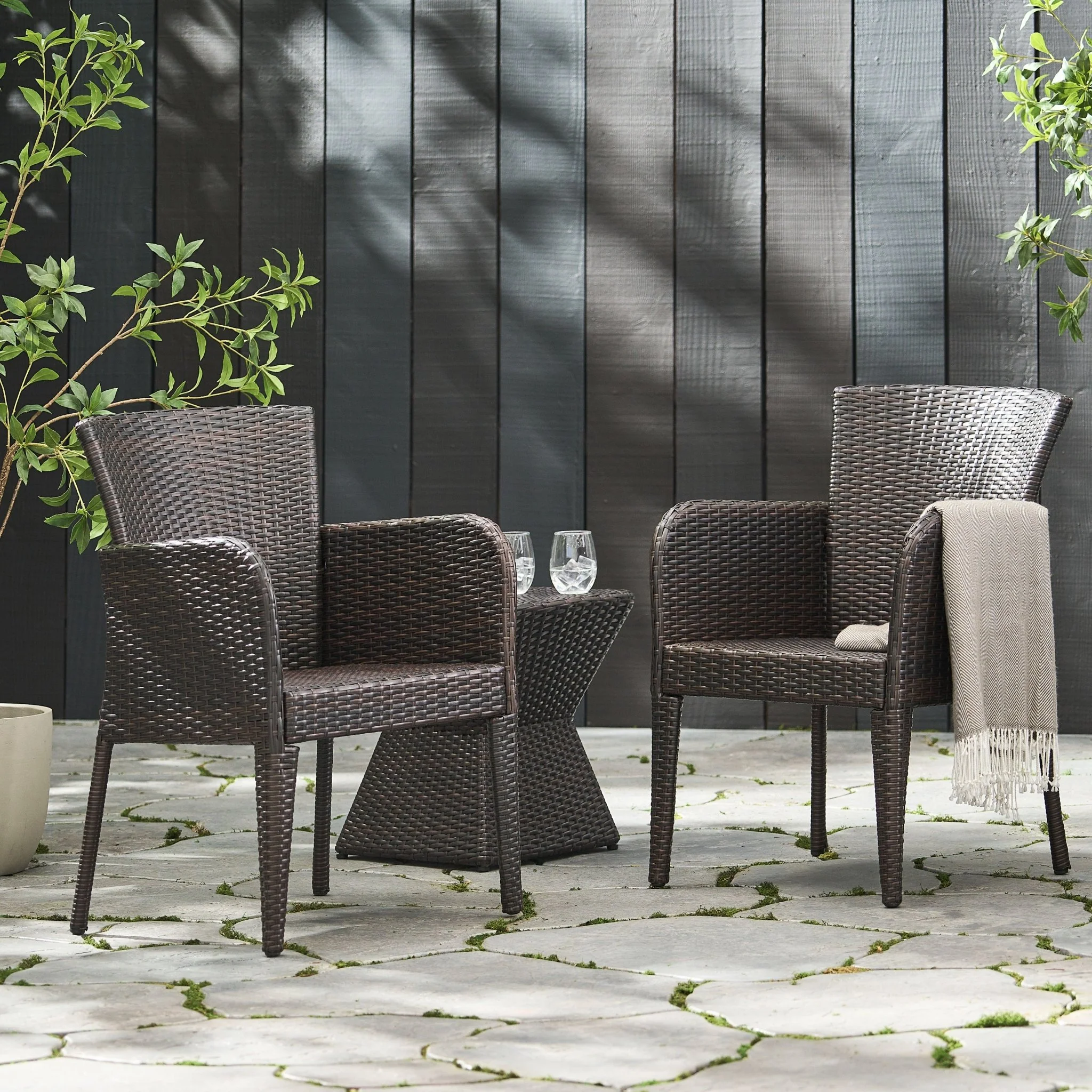 Outdoor PE Wicker Dining Armchair
