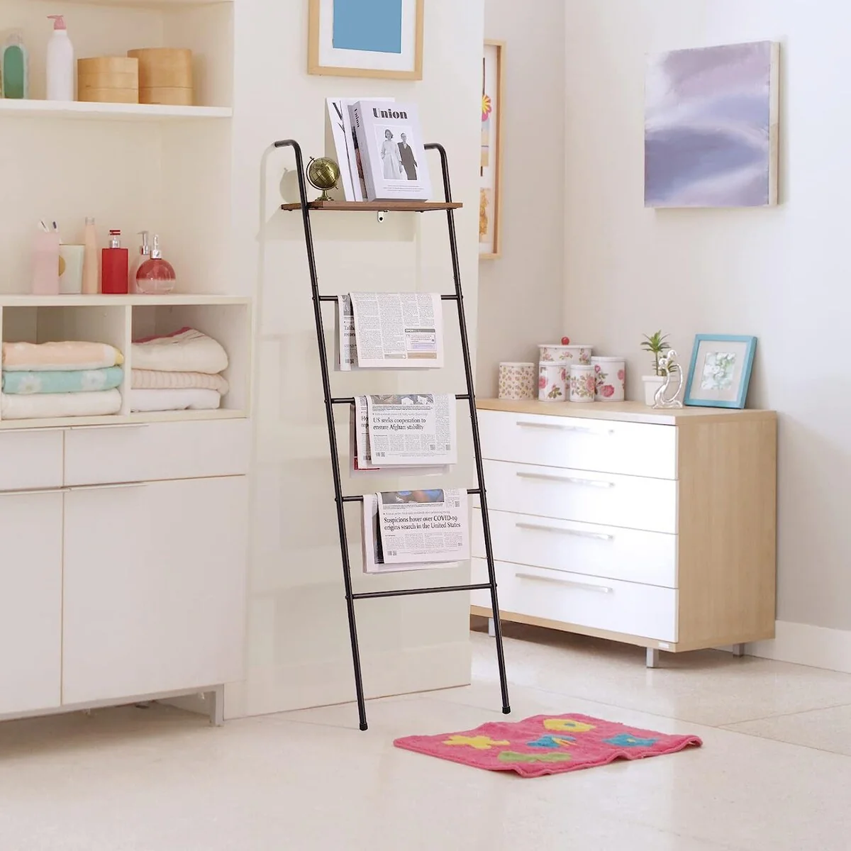 5 Layer Wall-Leaning Blanket Ladder with Shelf - 1PCS