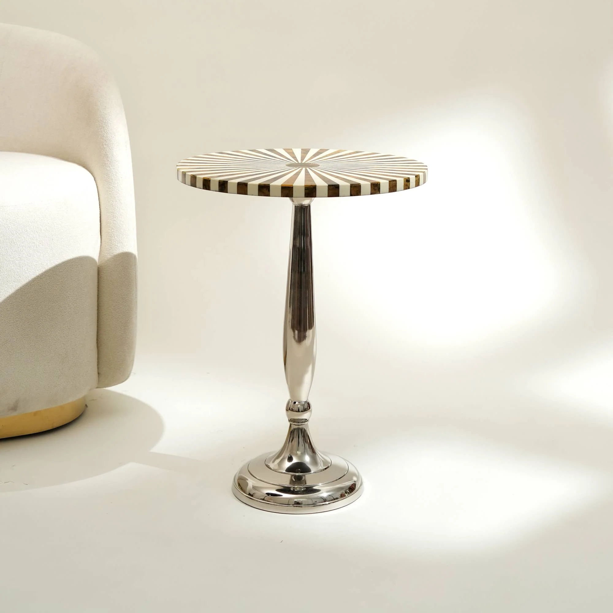 Decorative & Modern Nickel-Plated Resin Side Table-15X15X21