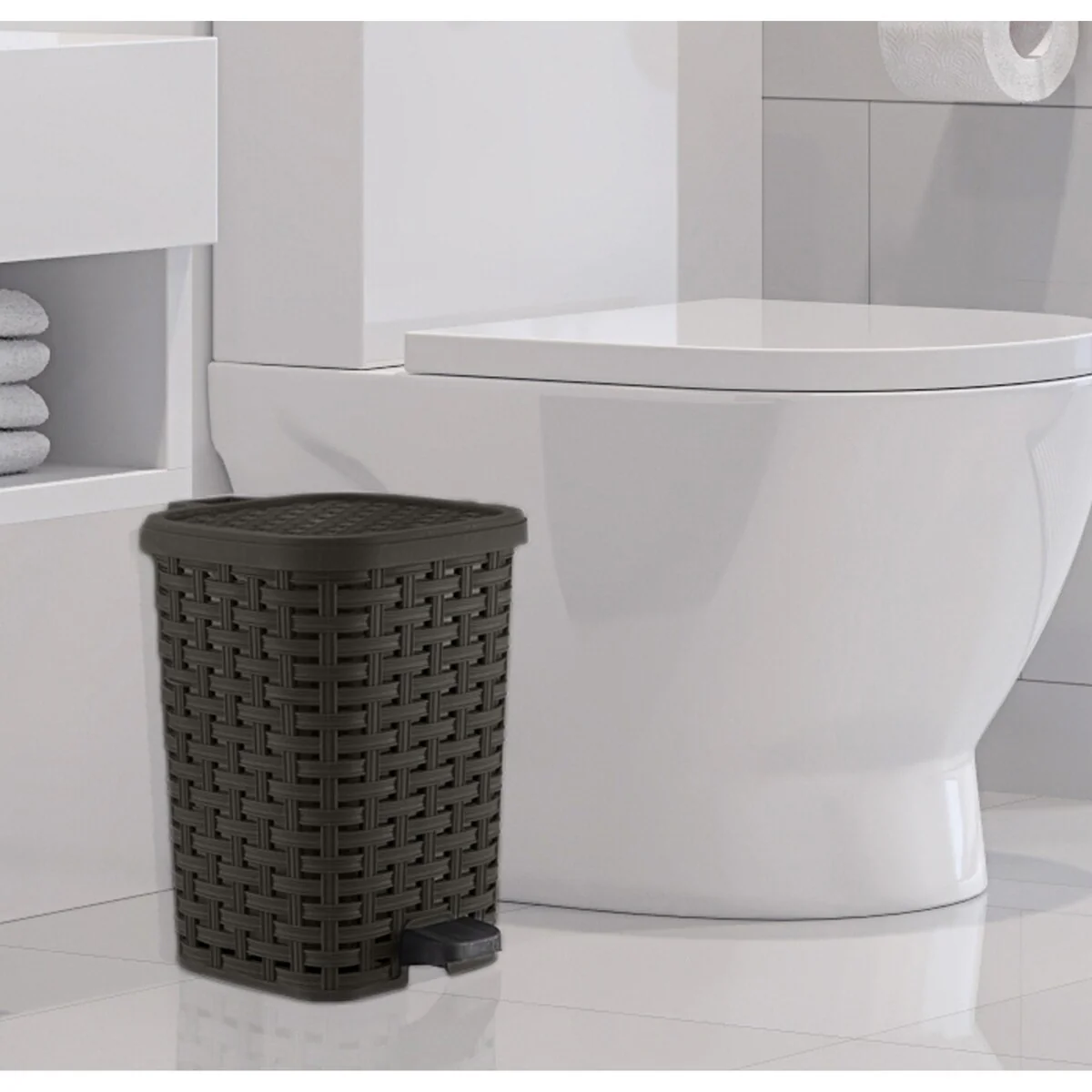 Superio Rattan Step On Trash Can with Removable Liner