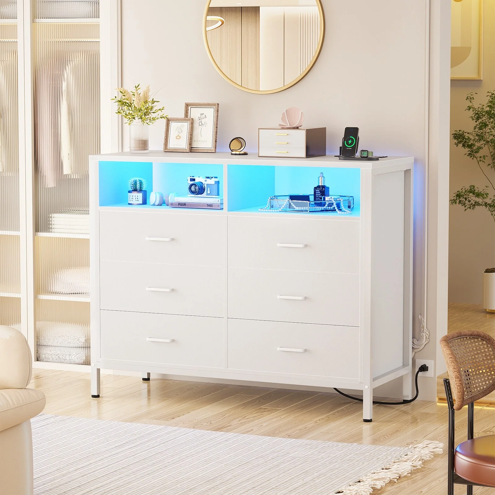 Chest of Drawers with LED Lights and Outlets,Wood Drawer Dresser for Clothes Storage