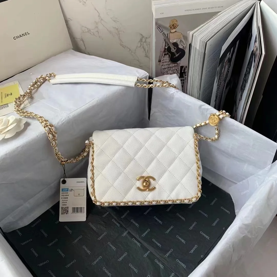 Chanel Flapbag With Chain White For Women, Women's Bags 8.3in/21cm
