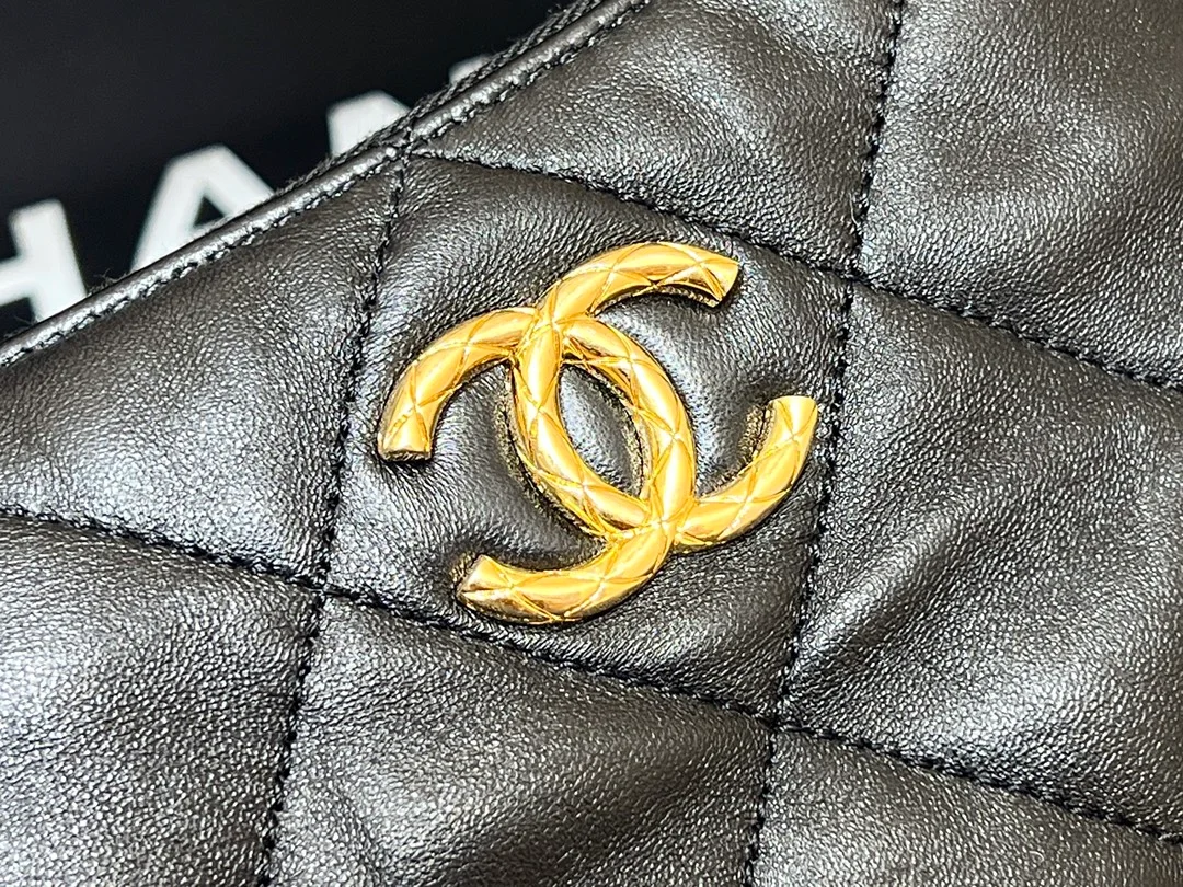 Chanel Maxium Old Hobo Bag Black For Women, Women's Bags 14.4in/37cm AS3488 B08857 94305