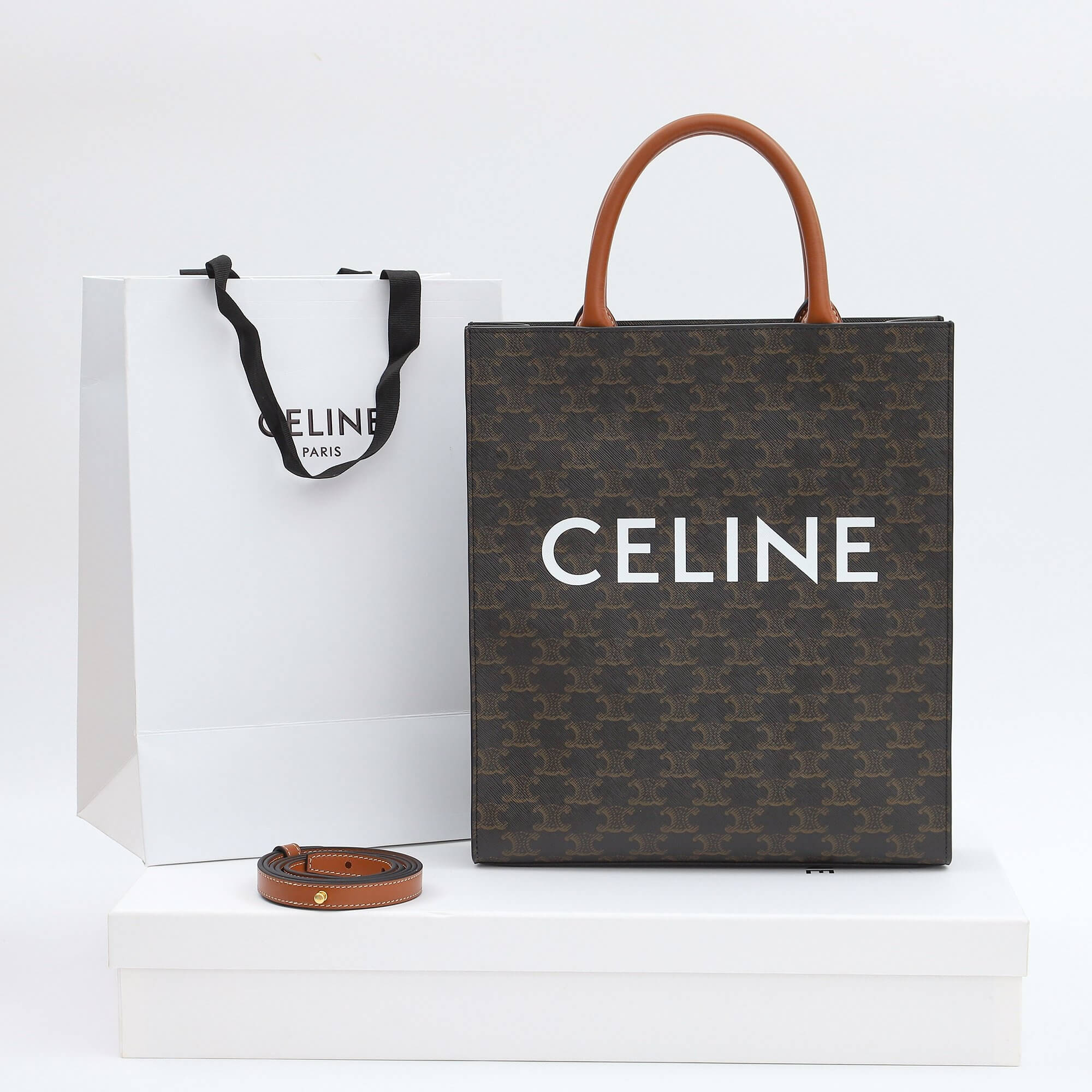 CELINE Vertical Cabas bag in calfskin with logo print and Celine print