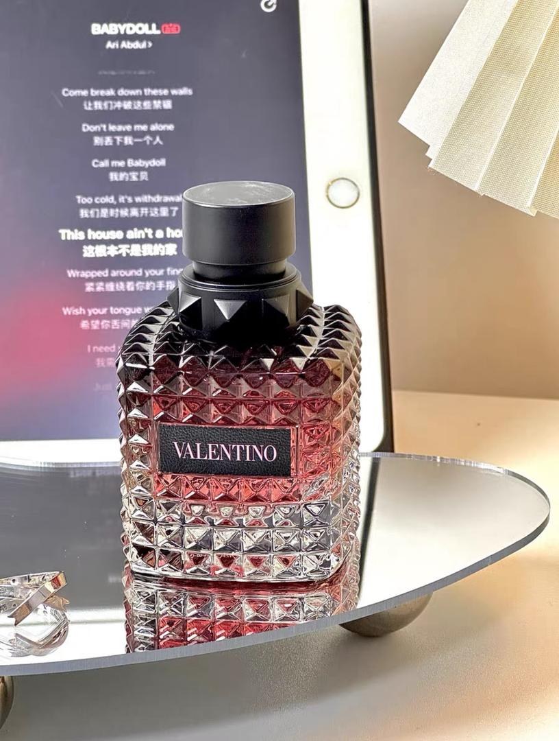 X68：Valentino Donna Born In Roma Intense EDP 100ML