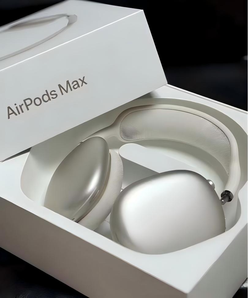 AirPods Max（Starlight）