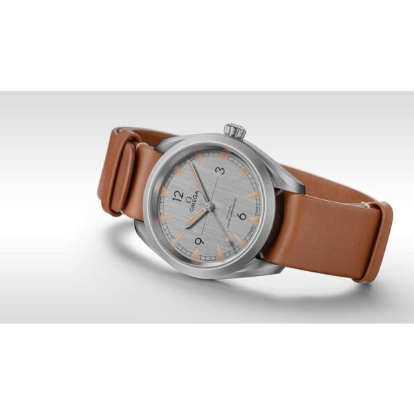 Omega Seamaster Ref. # 220.12.40.20.06.001
