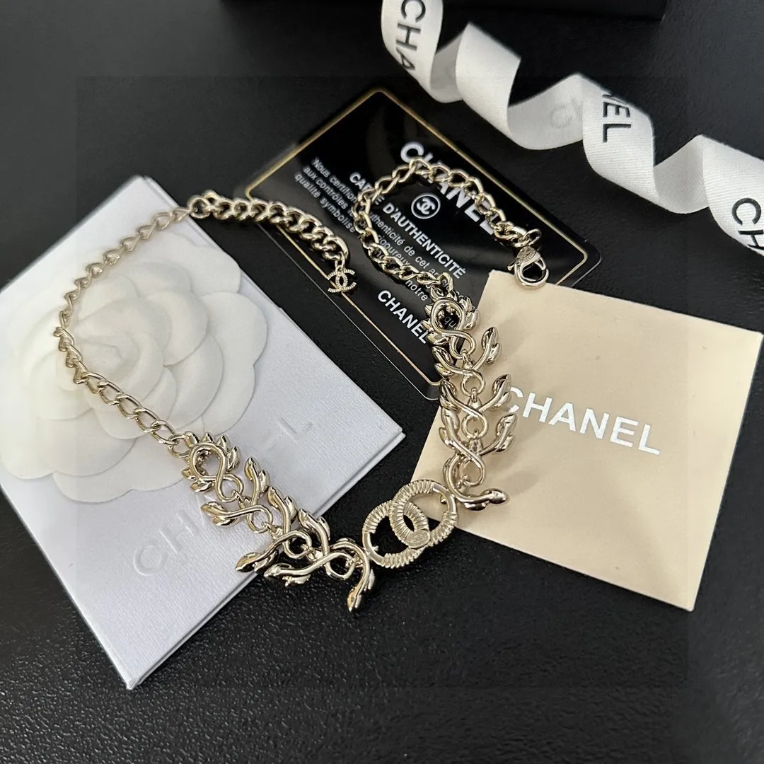CC Necklace 0003