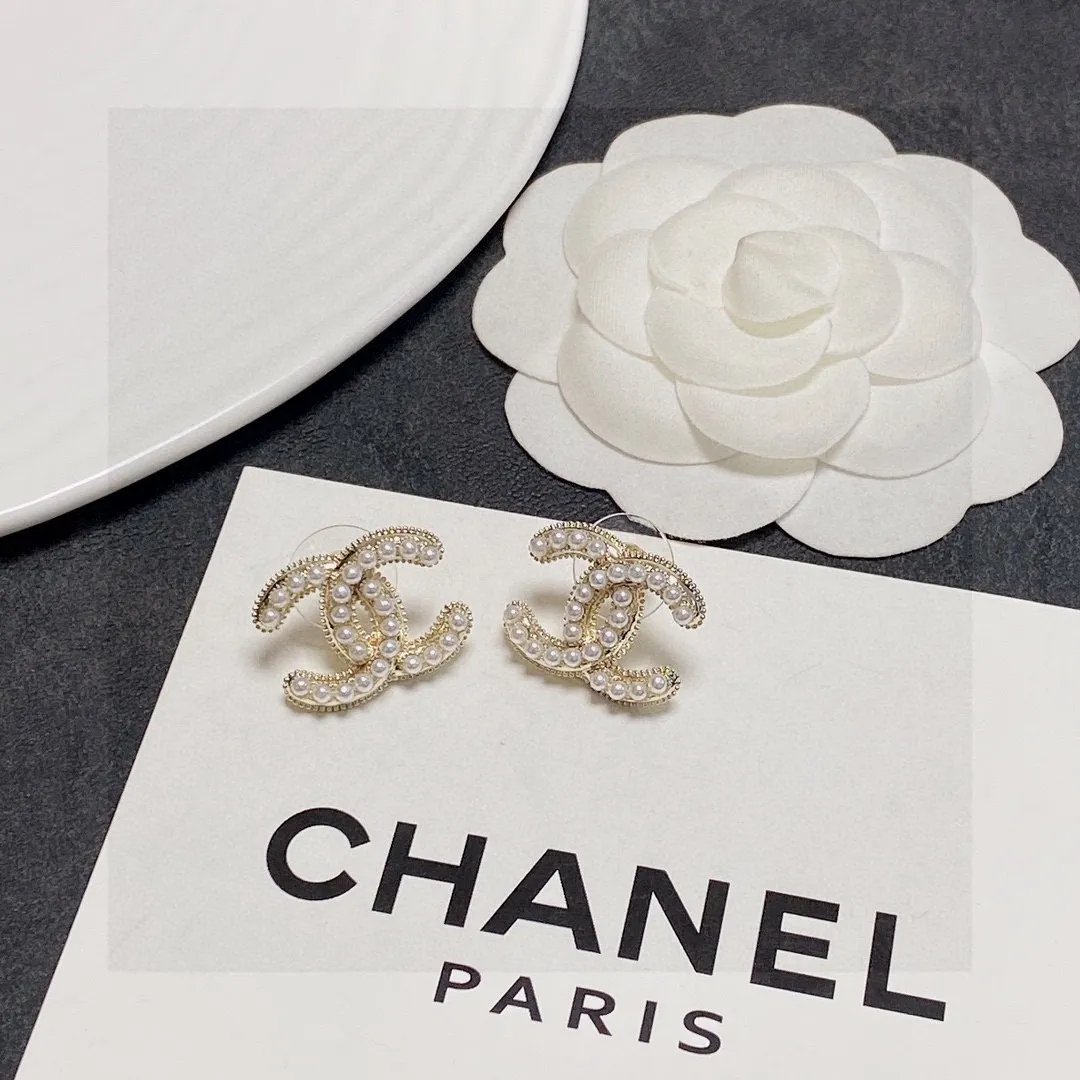 CC Earrings 0010