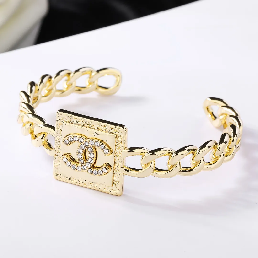 CC Bracelet 0004