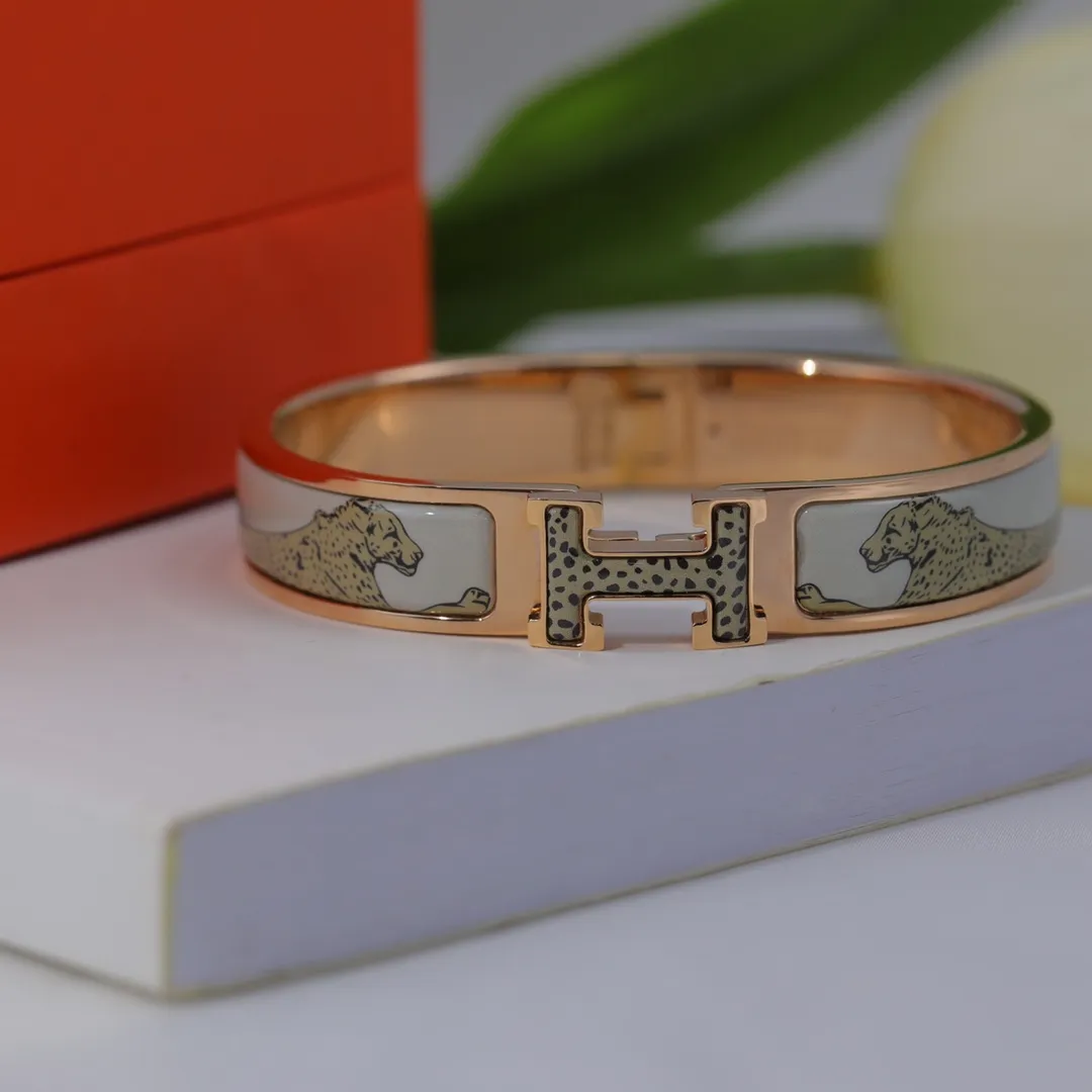 HE bracelet 8