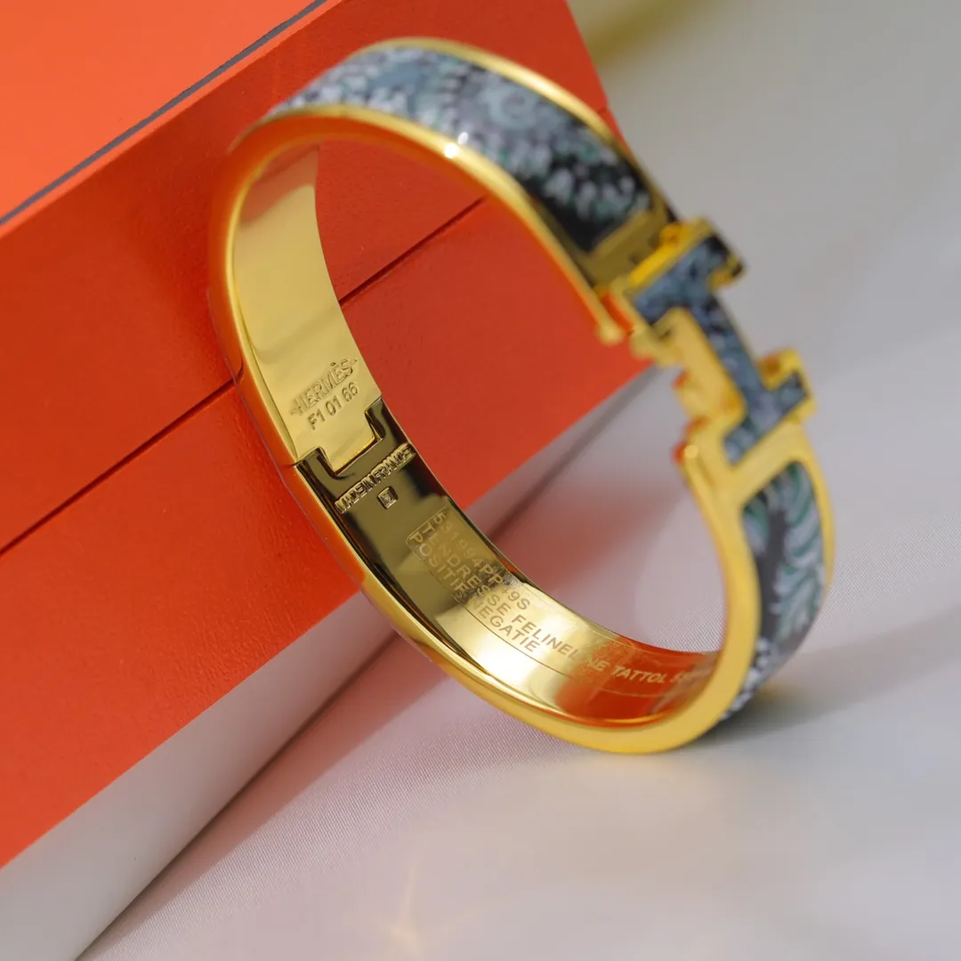 HE bracelet 7