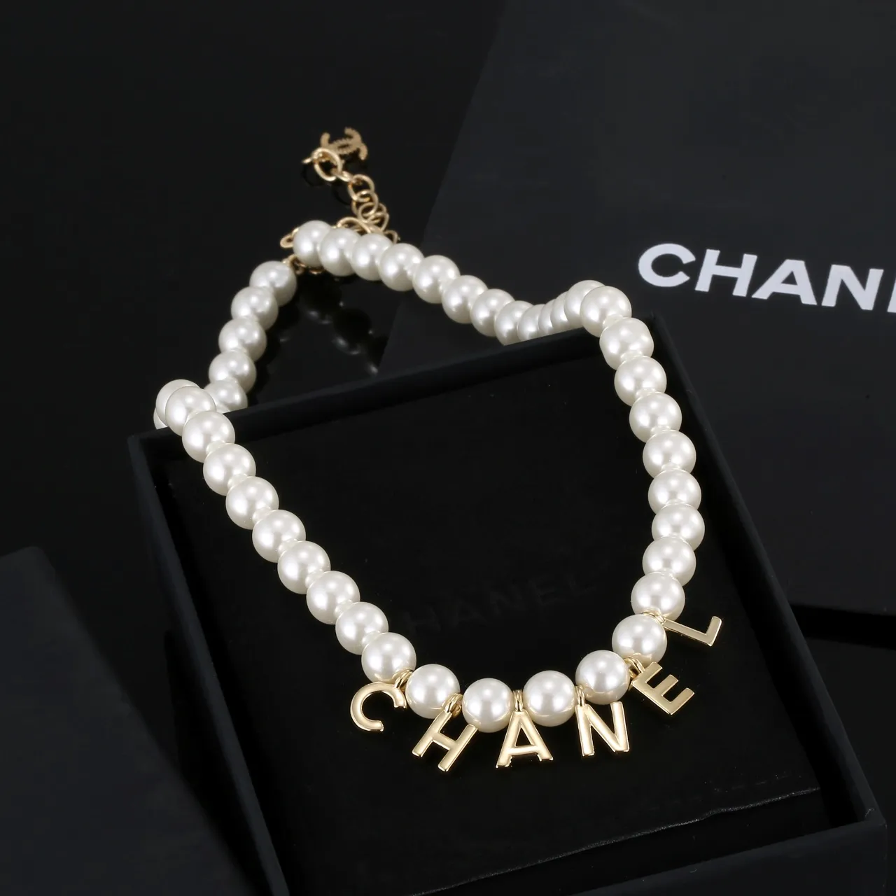 CC Necklace 0010