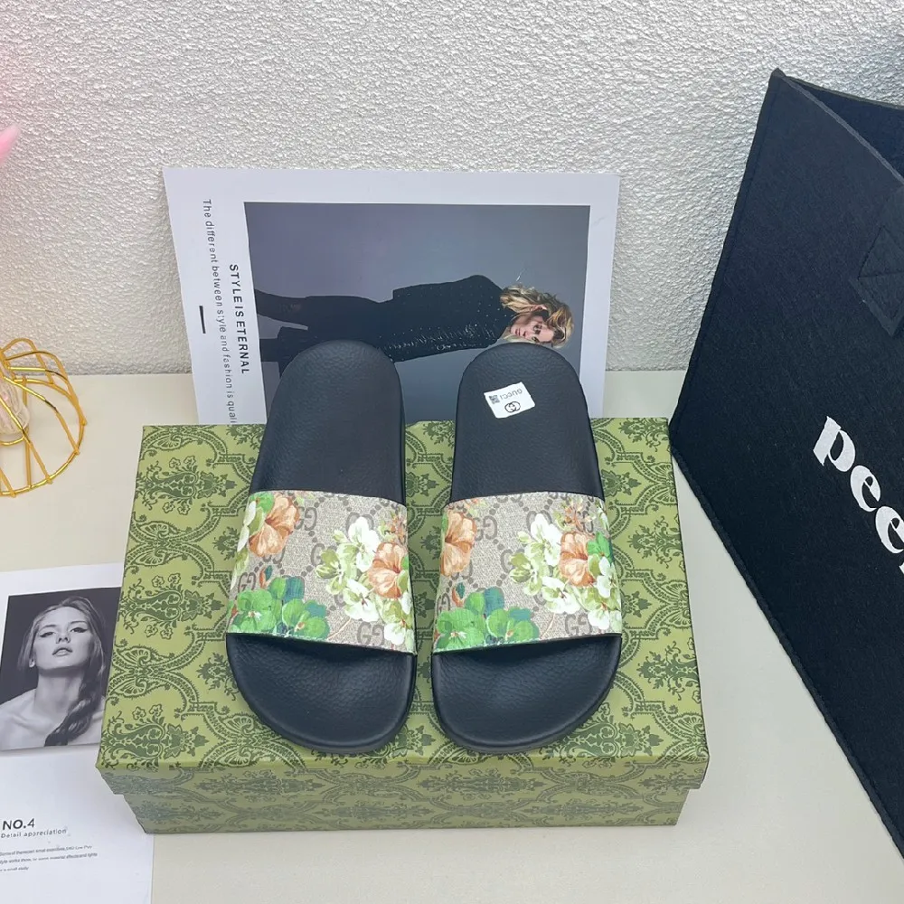 gg New Casual Print Slippers A101