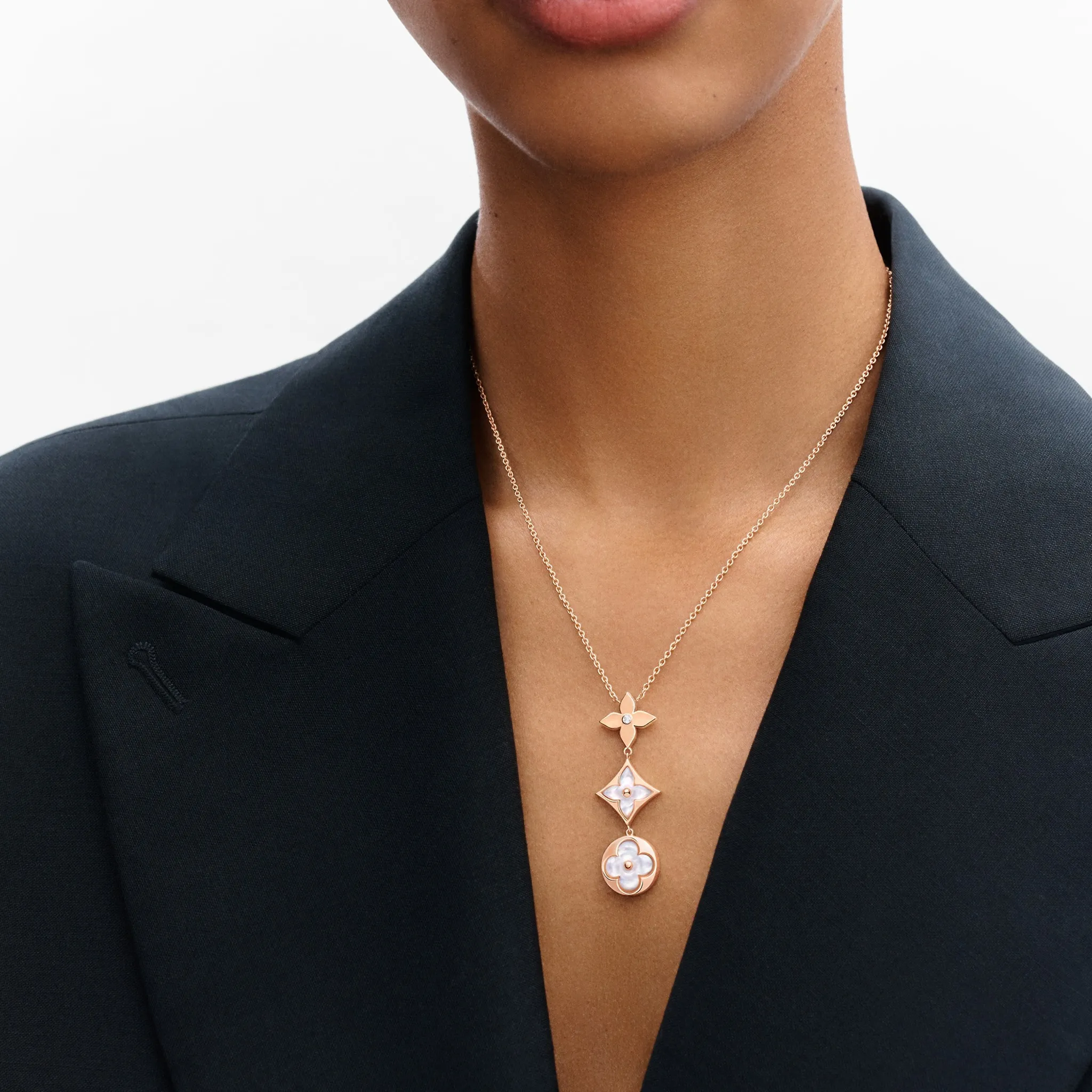 COLOR BLOSSOM LARIAT NECKLACE, PINK GOLD, WHITE MOTHER-OF-PEARL AND DIAMOND Q94262