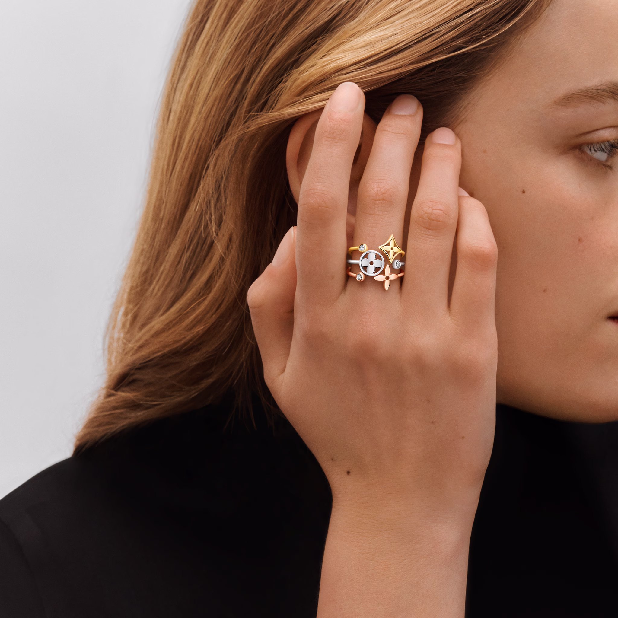 Idylle Blossom tri-tone gold and diamond ring