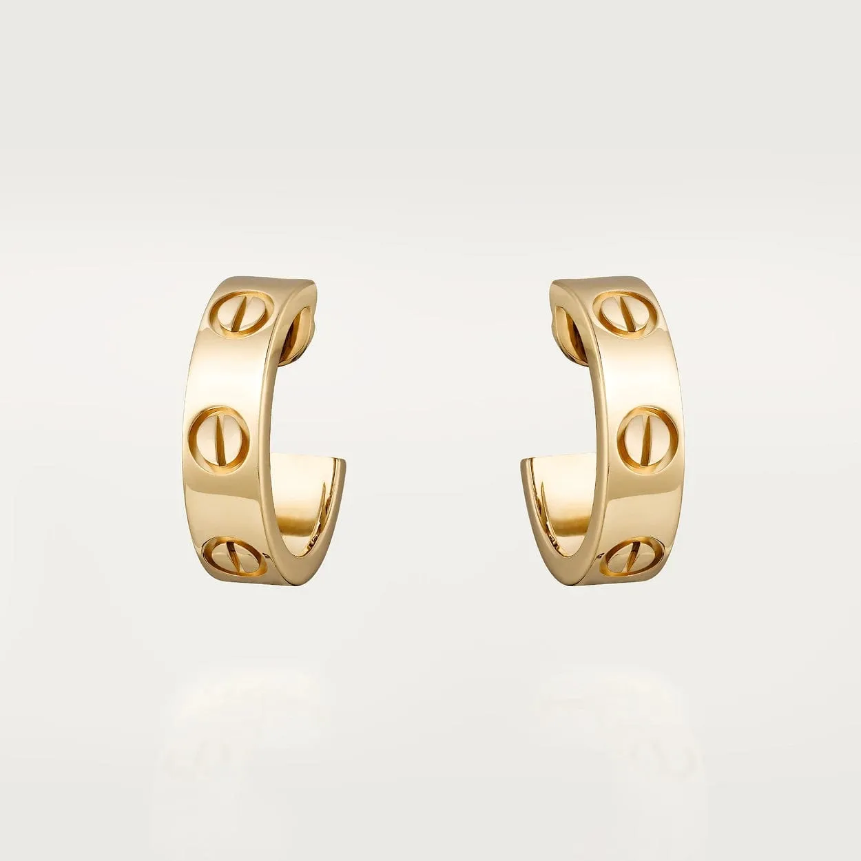 car The London Love Earrings