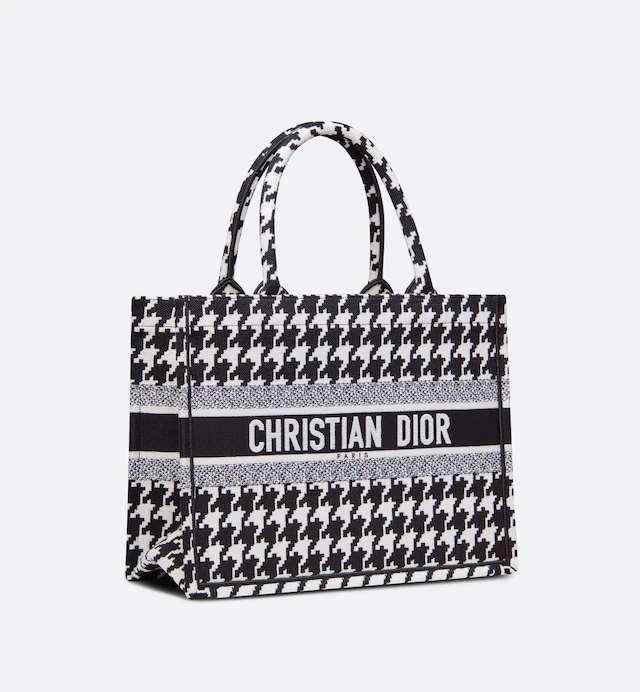 MEDIUM BOOK TOTE