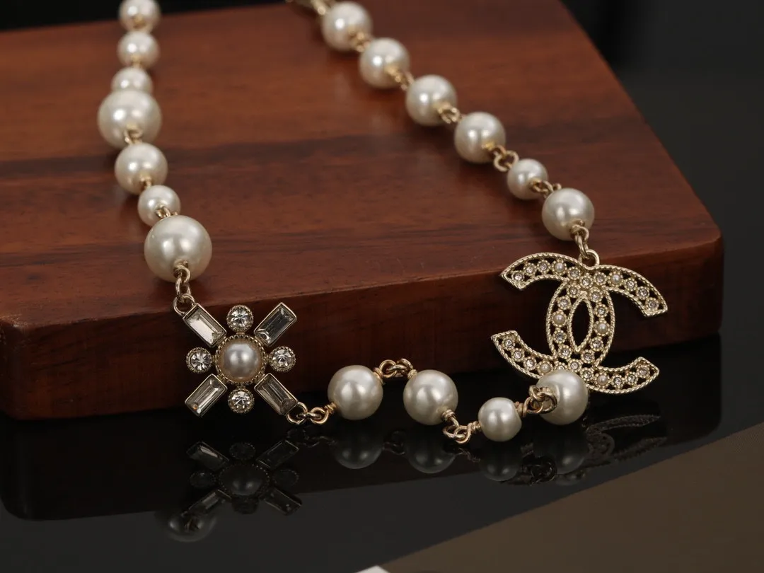 CC Necklace 0011