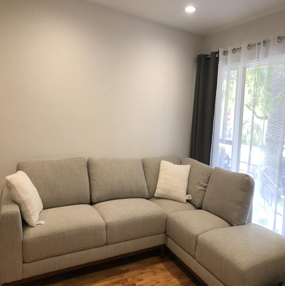 Amherst Cobblestone 2 Piece 114″ Sectional With Left Arm Facing Chaise