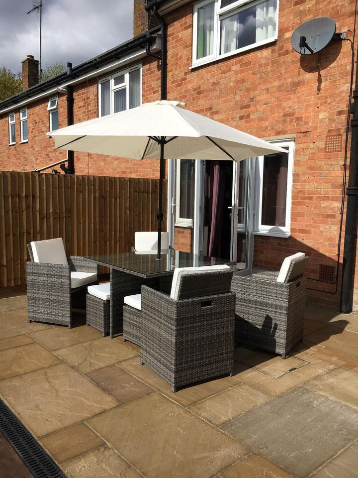 · Harts Premium Rattan Dining Set, Cube 8 Seats Garden Patio Conservatory.