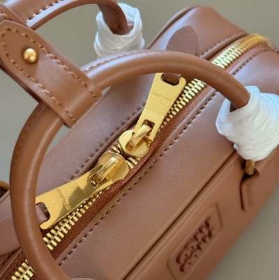 Authentic miumiu arcadie leather handbag