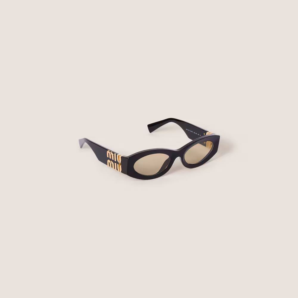 FROM THE RUNWAY Miu Glimpse sunglasses MYR 2,060