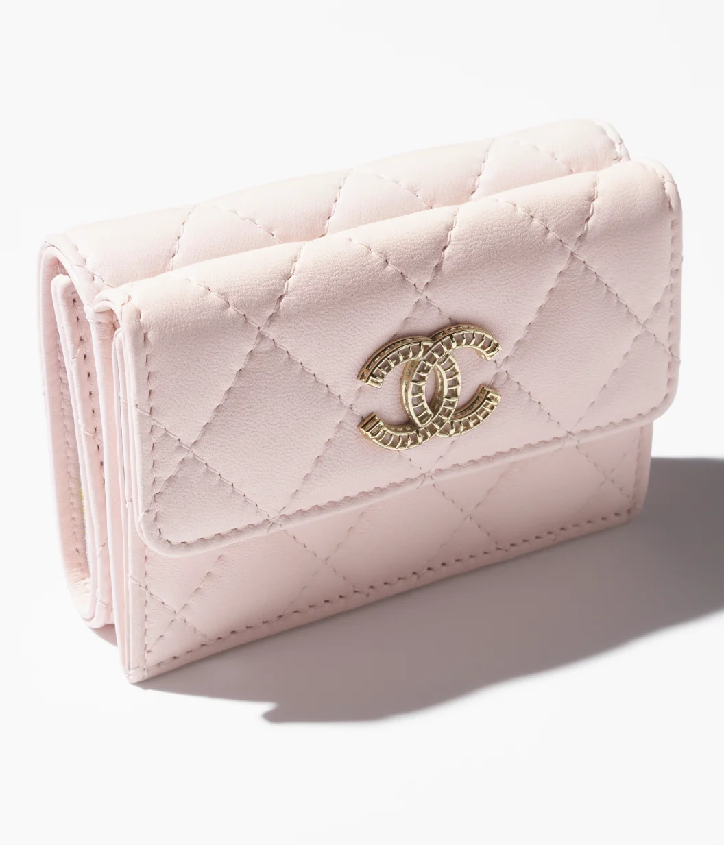 CHANEL Small Flap Wallet-Light Pink
