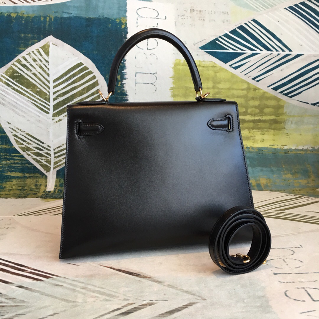 Hermes Kelly 28 Black Bag With Gold Toned Harware For Women, Women��s Handbags, Shoulder Bags 11in/28cm
