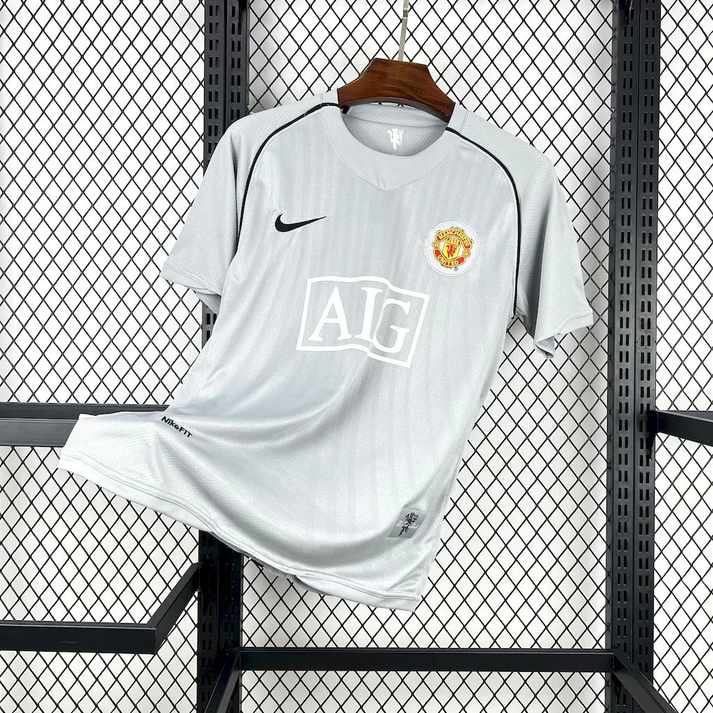 2007/2008 Retro Manchester United Goalkeeper Football Shirt 1:1 Thai Quality