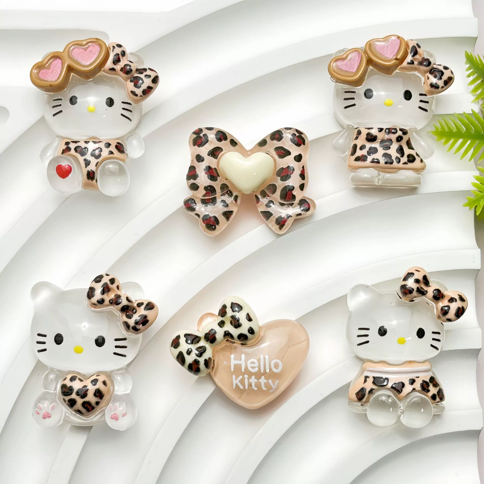 Resin Leopard HK 25MM*15MM