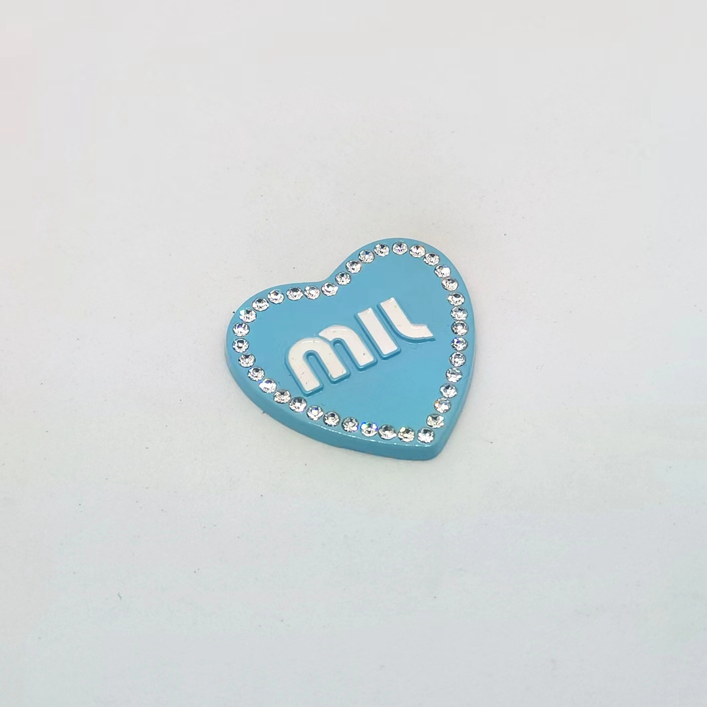 M- Signage With Diamonds 31MM*30MM