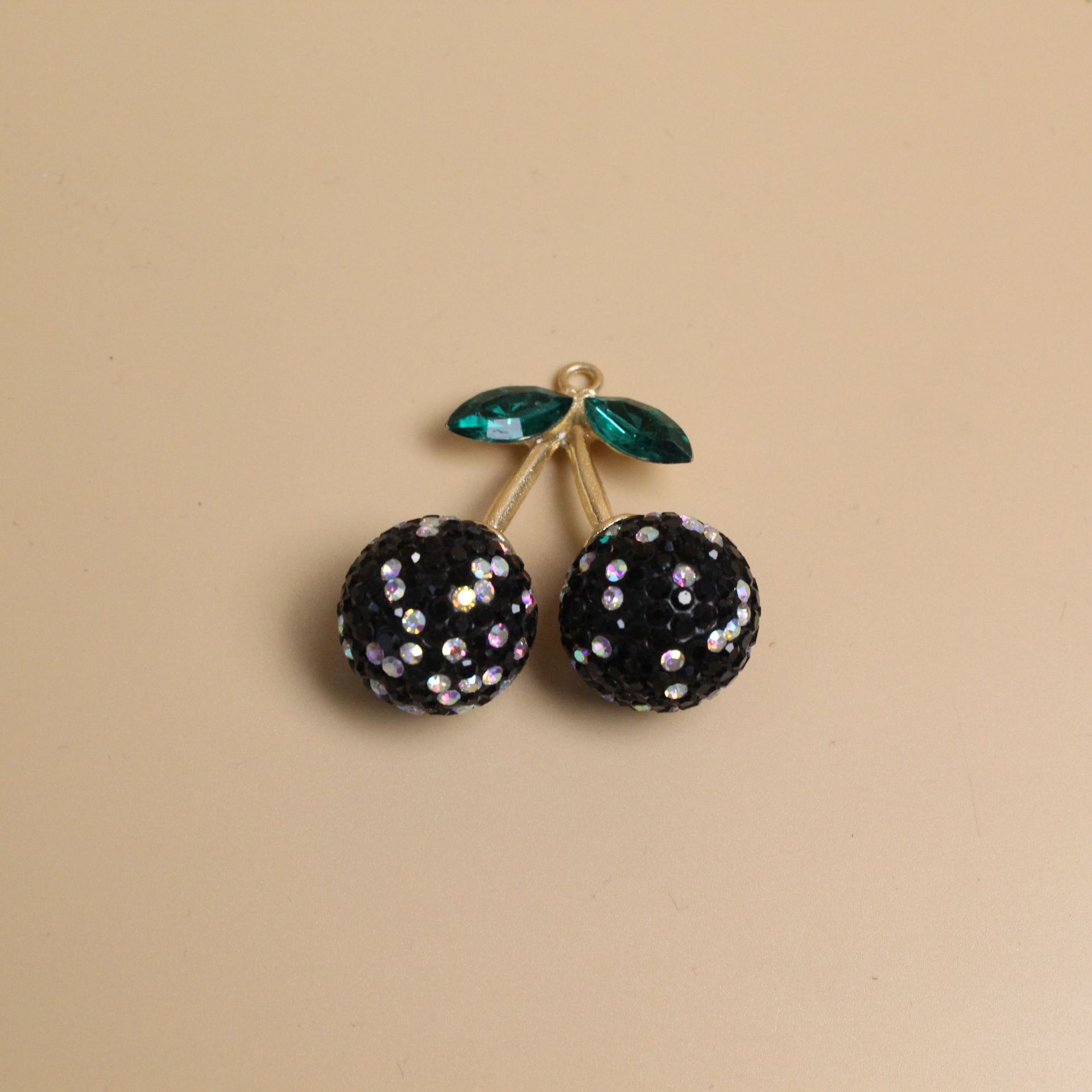 Cherry with diamonds 42MM*35MM