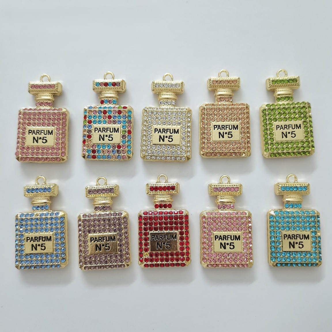 Perfume Bottle With Diamonds 44MM*27MM