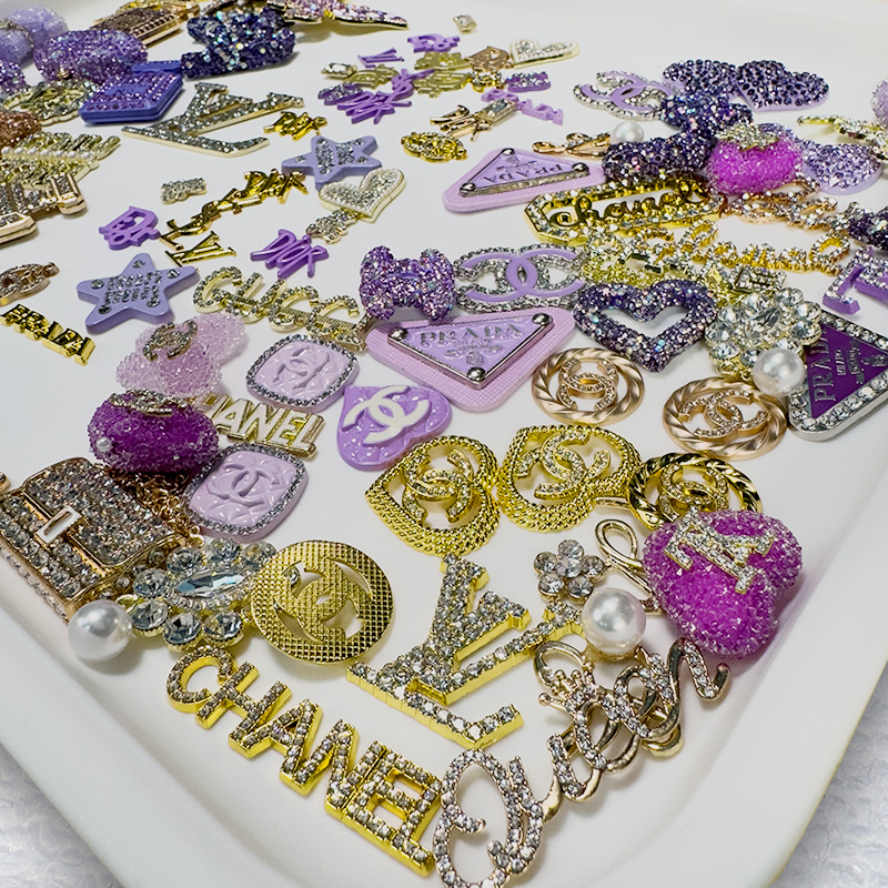 50-100PCS MIX Pueple-Gold LUX CHARMS