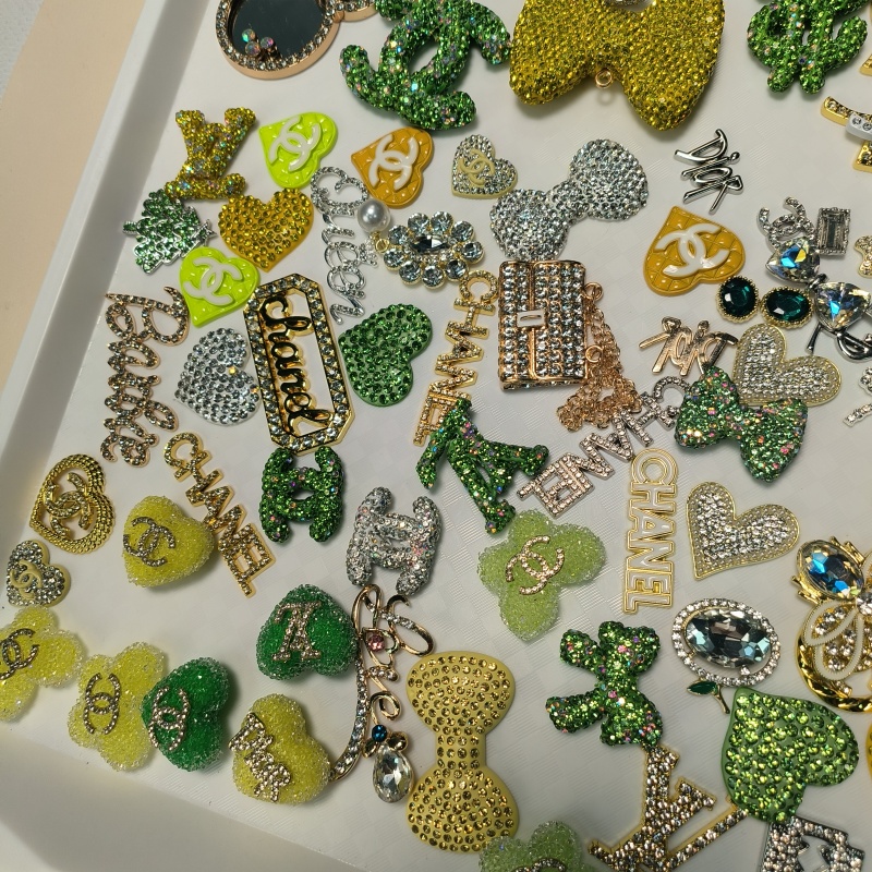 50-100PCS MIX Silver-Green-Gold LUX CHARMS