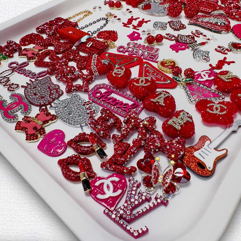 50-100PCS MIX RED LUX CHARMS