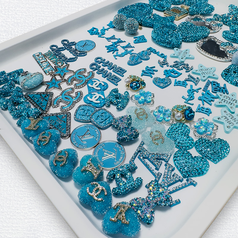 50-100PCS MIX Blue LUX CHARMS