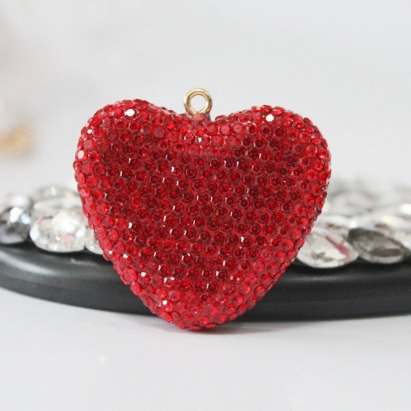 Love-shaped with diamonds 50MM*42MM