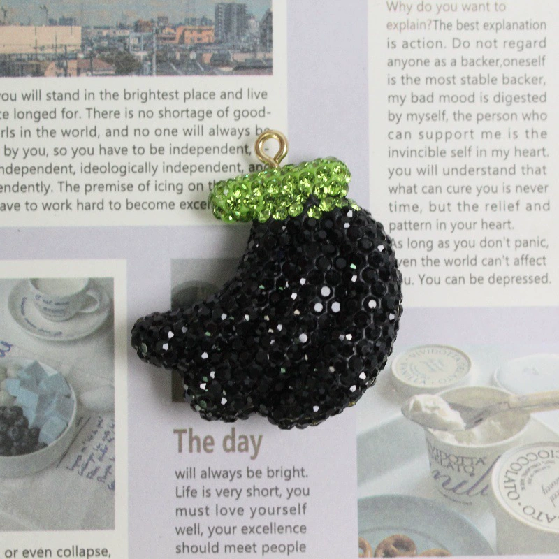 Banana with Diamond 45MM*40MM