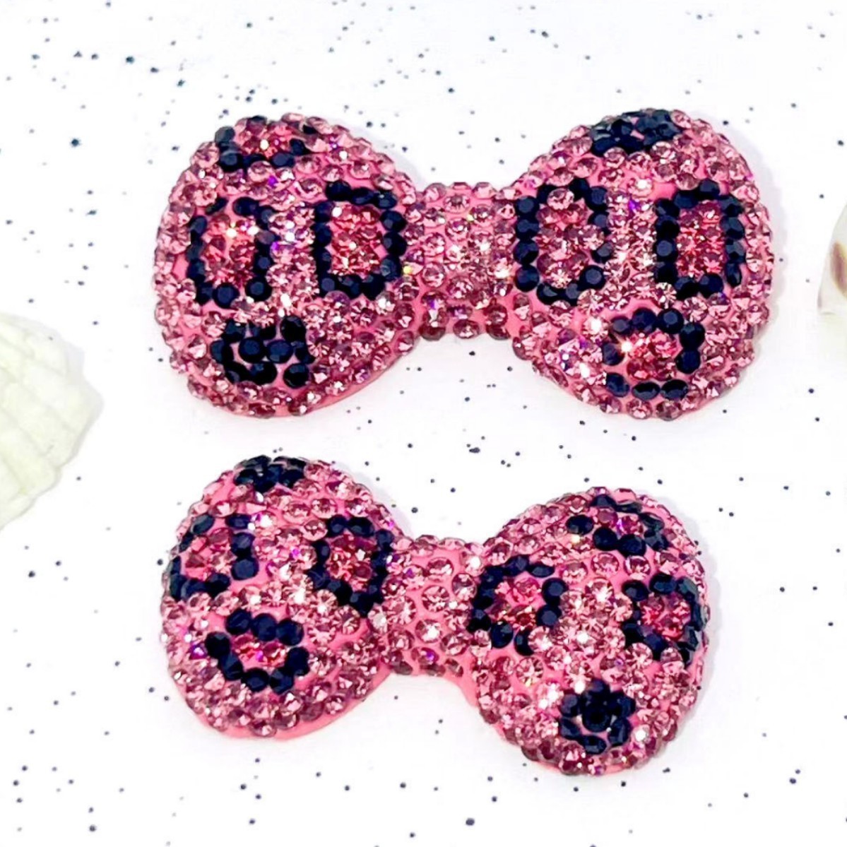 Bow Tie With Diamonds 47MM*26MM