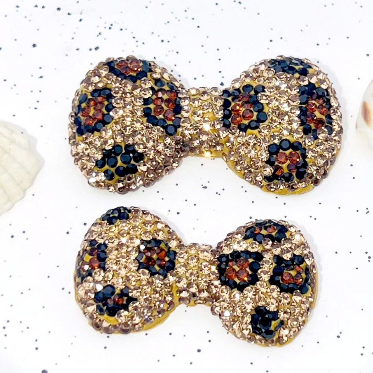 Bow Tie With Diamonds 47MM*26MM