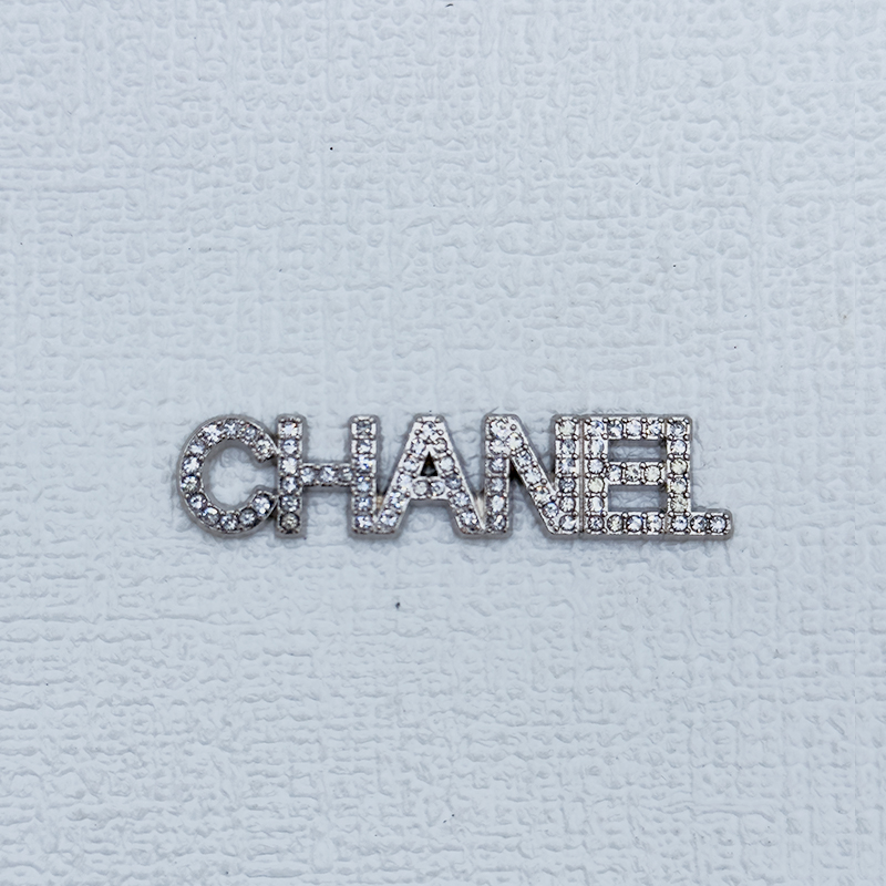 C- Signage With Diamonds 52MM*12MM