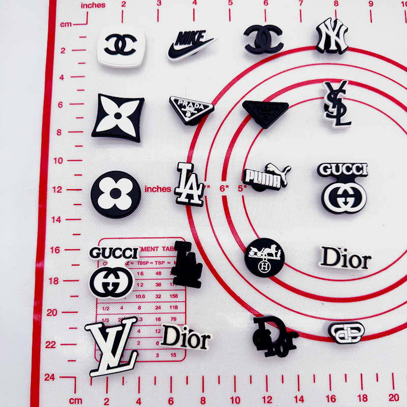 20 PCS Black CrocCharms