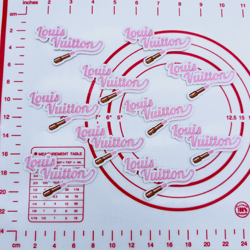 L-Pink LipStick Sign