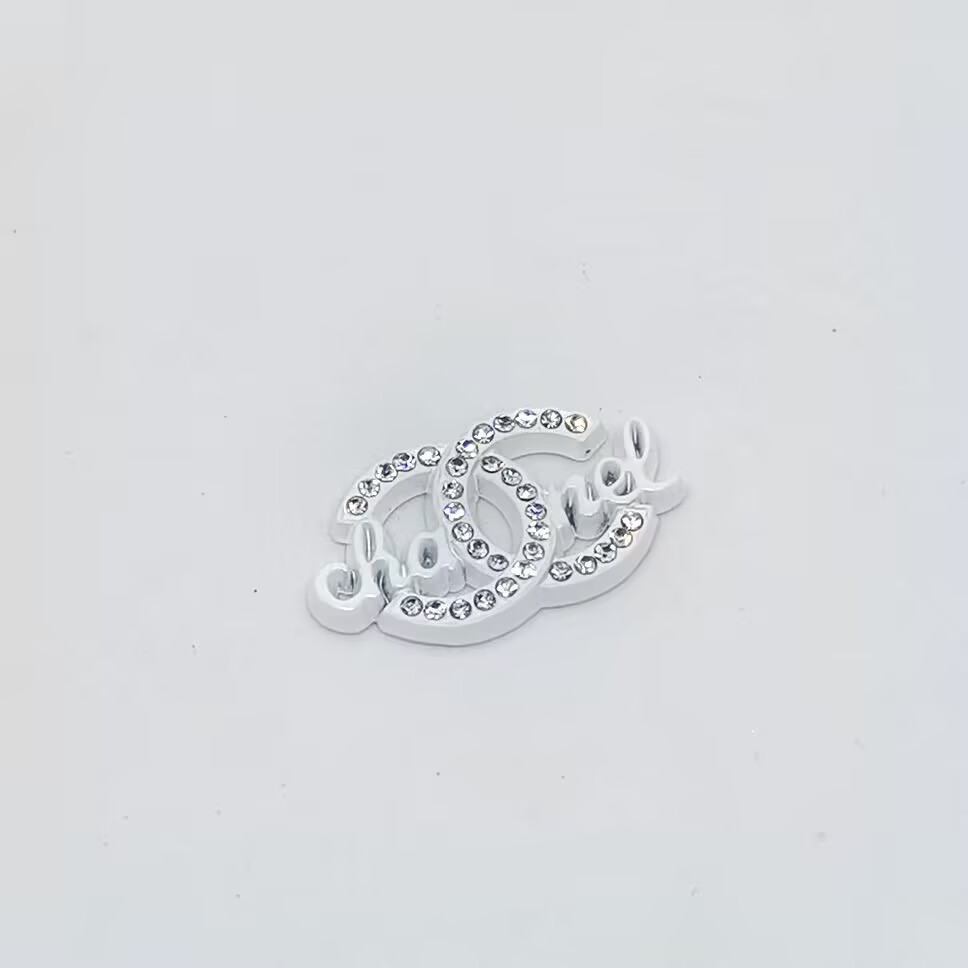 CC with letters in the middle 25MM*15MM